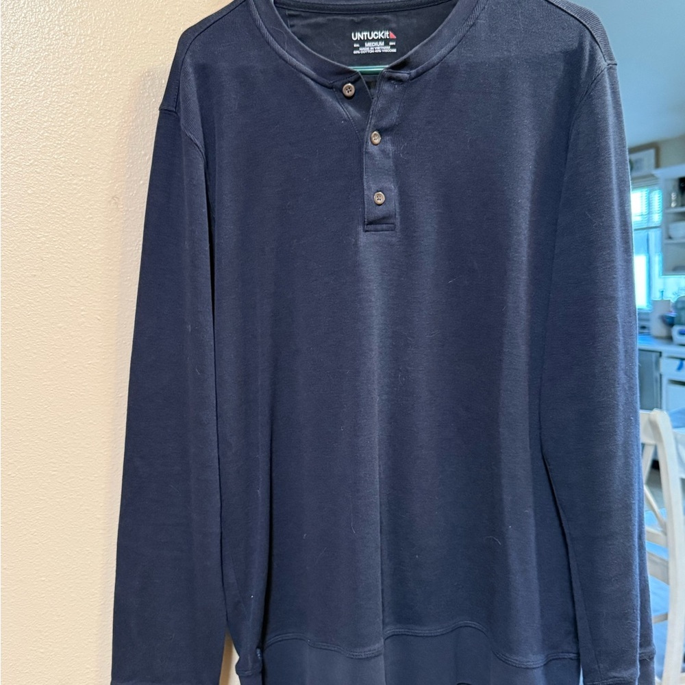 UNTUCKit Men's Dark Blue Long Sleeve Henley Shirt